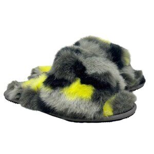 Sorel Go Mail Run Fluffy Slippers Black Multi slides size 7 womens